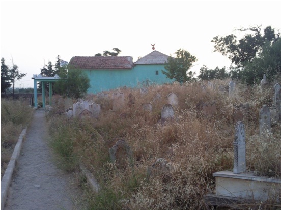 SBA : Le cimetière de Sidi-Bel-Abbès dans un état déplorable Cimetière-sba